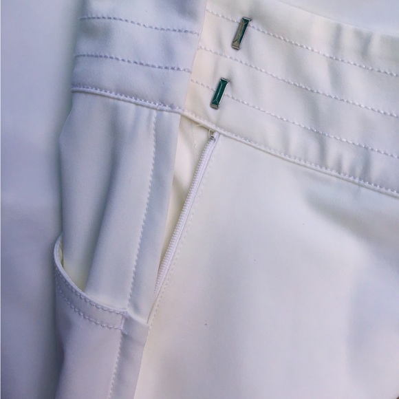 Off-White Nike Golf Skort - Like New - Size 4 - Picture 2 of 7